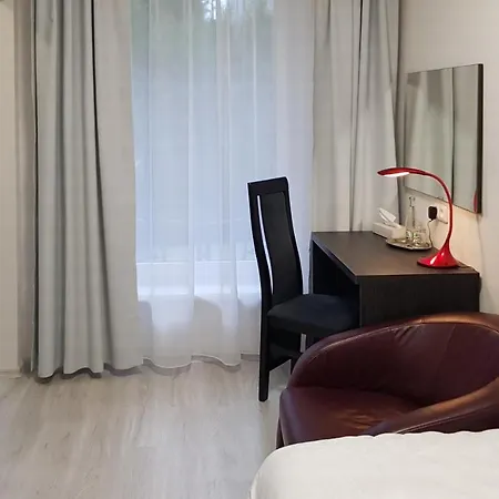 Amerika Otel Havířov